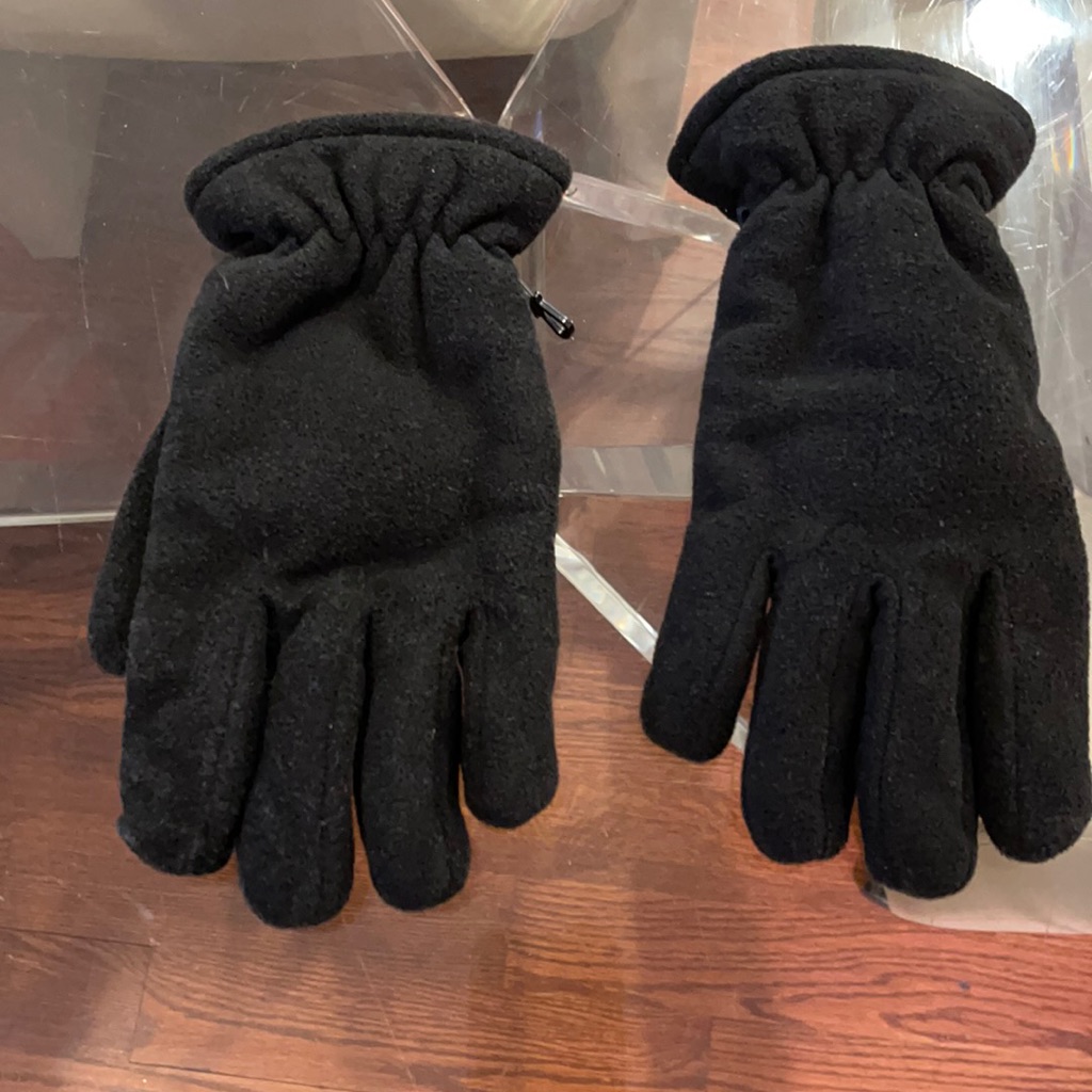 Black Soft Winter Warm Gloves With Attachment Clip
